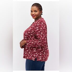 NWT Style & Co Floral  Long Sleeve pullover  Top with buttons 🌺🌸🌹2X  BG 10